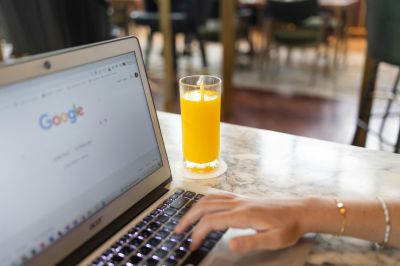 Drive Traffic with Effective Search Engine Optimis